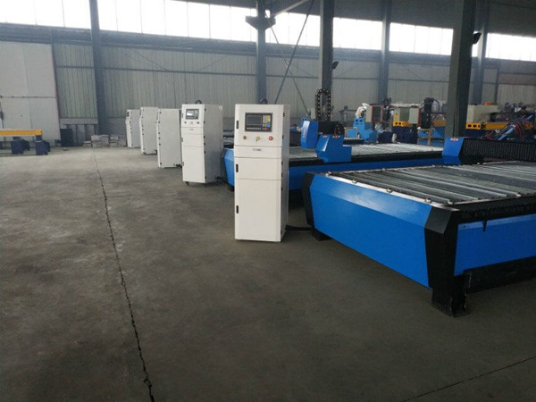 Високо прецизна преносна ЦНЦ плазма резна машина метала се користи плазма резање столова за продају